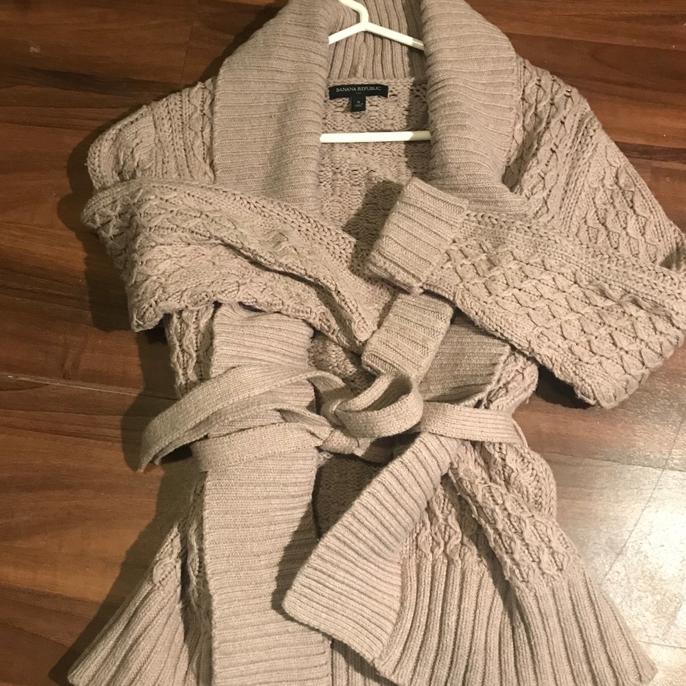 NWOT Banana Republic Factory Cardigan Sweater Sz S
